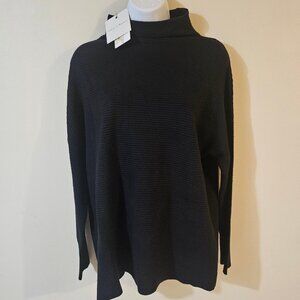 Chelsea & Theodore Women's Black Full Neck Sweater - Size M